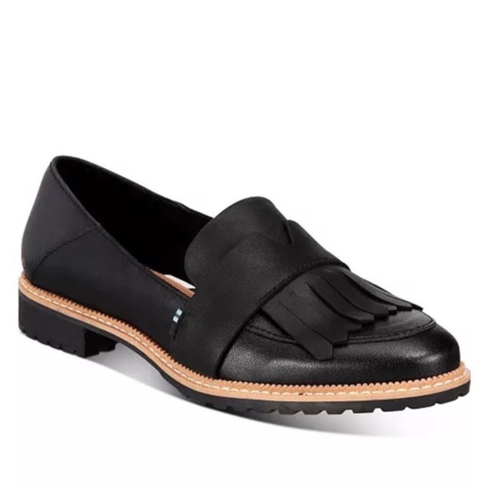 New Toms Black Leather Cara Lug-Sole Loafers, Size 8